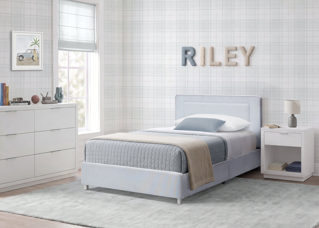 Riley Upholstered Twin BedSky Blue (1582)