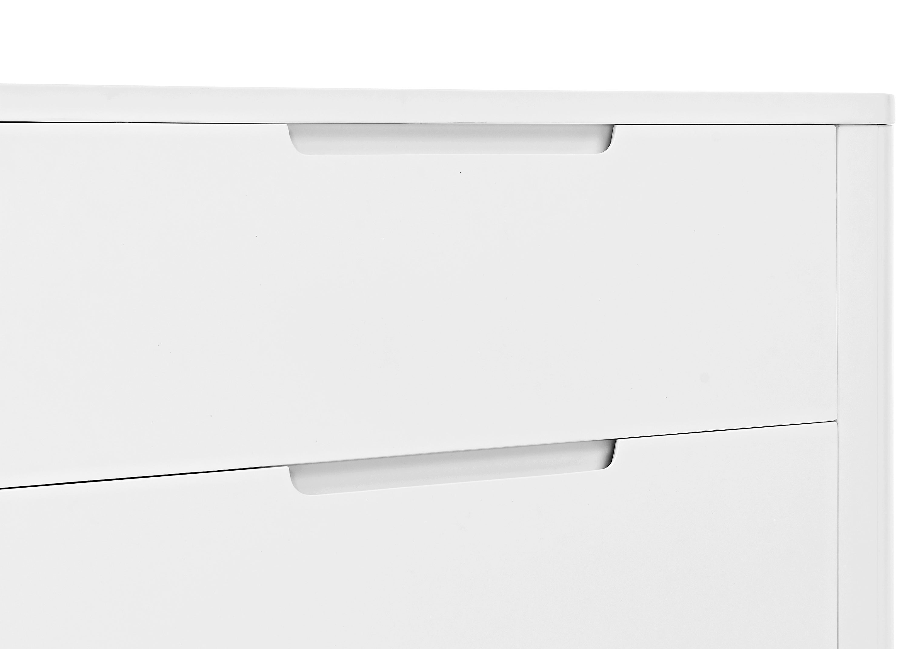 Noah 3 Drawer Dresser with Changing Top and Interlocking Drawers