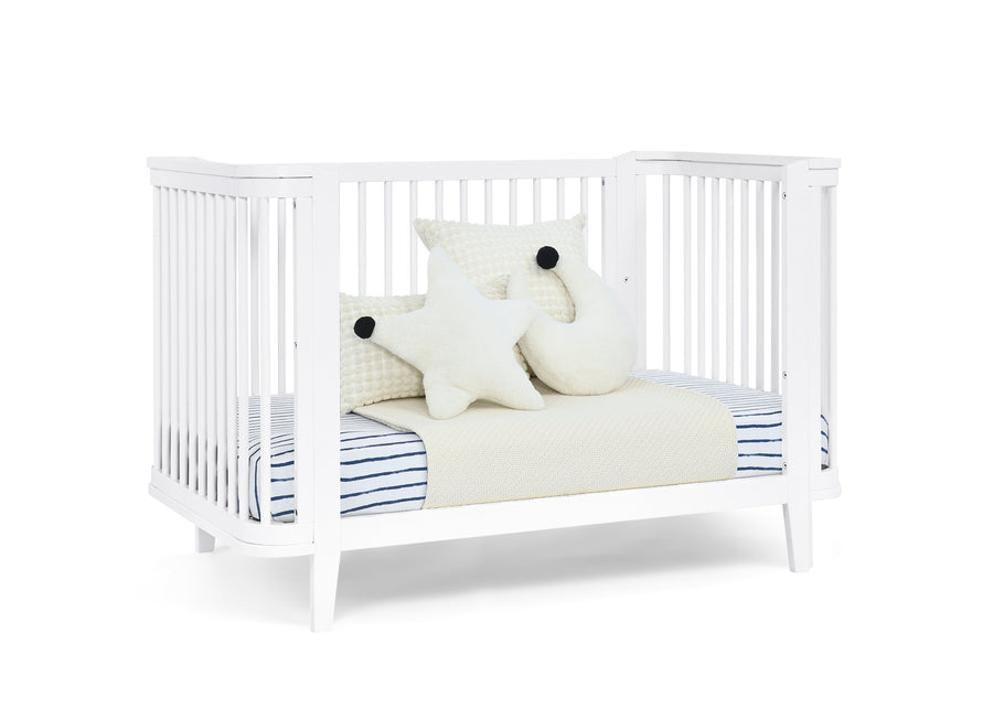 Bianca White (130) 12-Noah 4-in-1 Convertible Crib