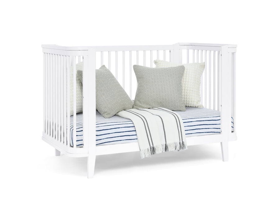 Bianca White (130) 13-Noah 4-in-1 Convertible Crib