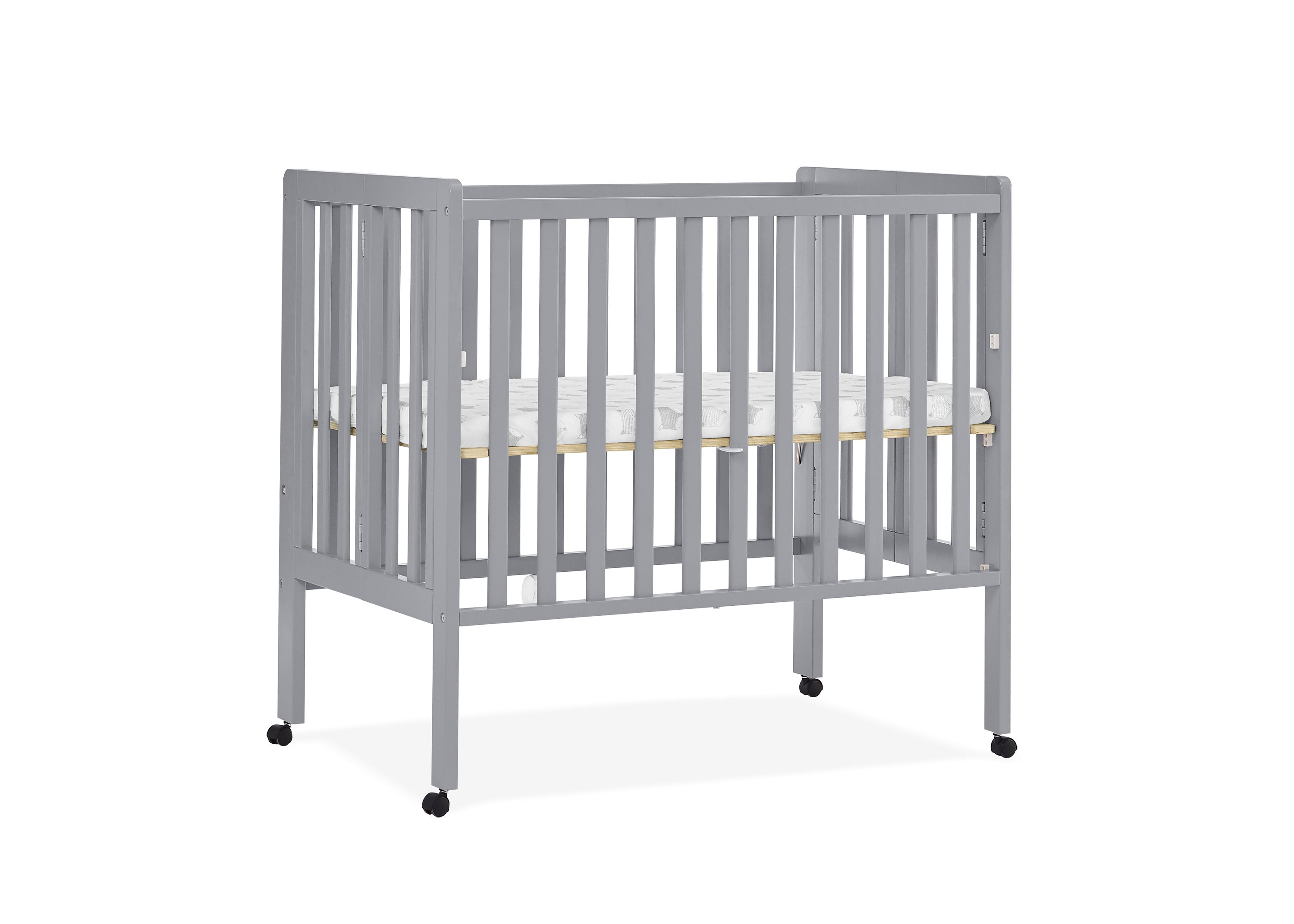 Lee Portable Folding Mini Crib with 1.5-Inch Mattress
