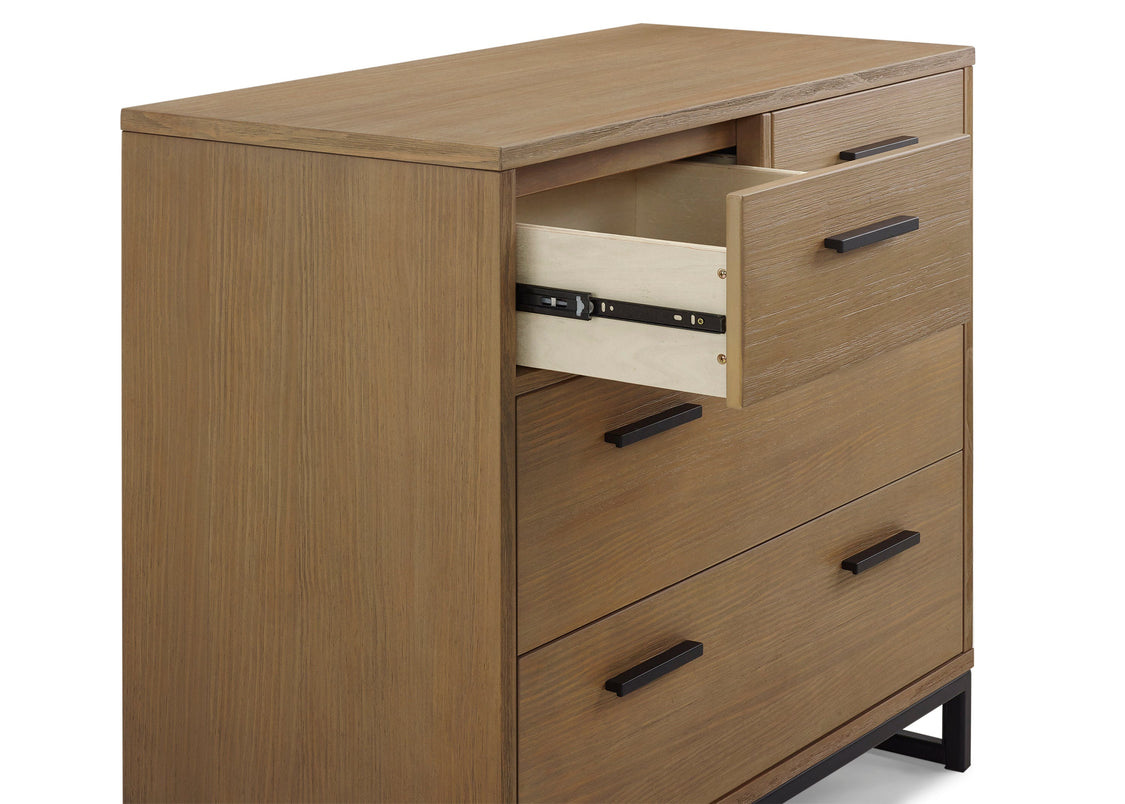 Rustic Acorn with Matte Black (780)