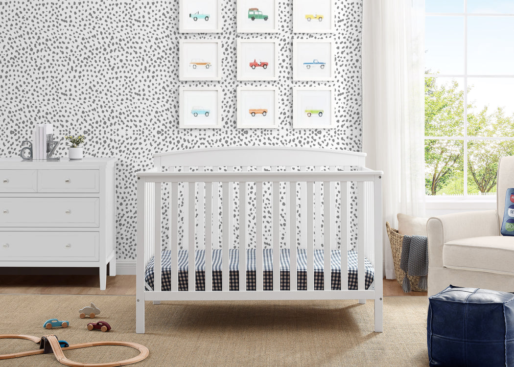 Hanover 6-in-1 Convertible Baby CribBianca White (130)