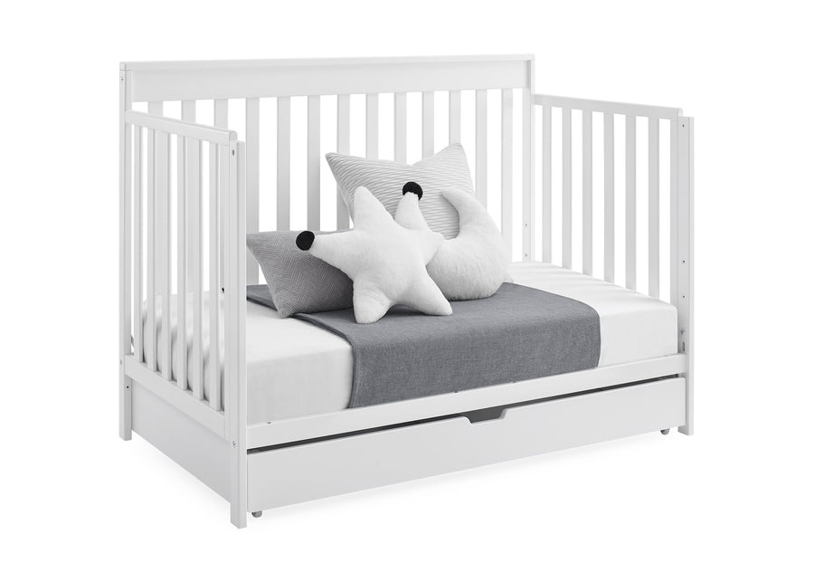 Bianca White (130) 23-Mercer 6-in-1 Convertible Crib with Storage Trundle