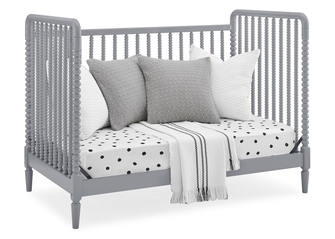 Grey (026)