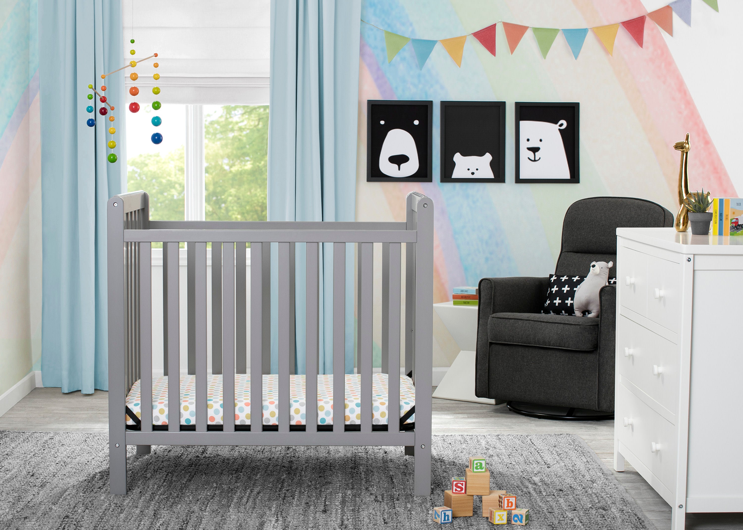 Complete The Look for Classic Mini Crib with 2.75-inch Mattress - Convertible to Twin Bed