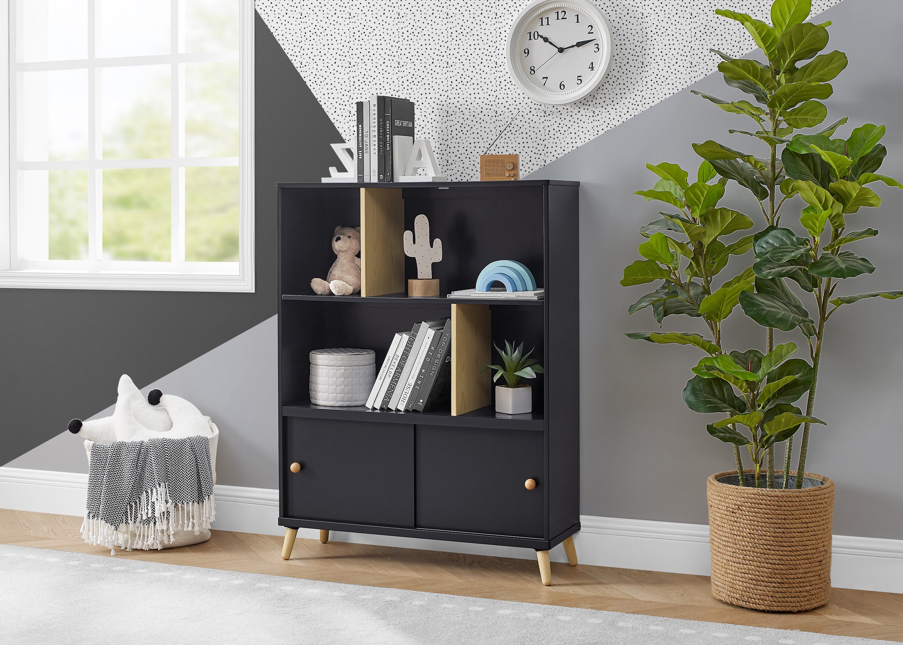 Essex Bookcase Delta Children