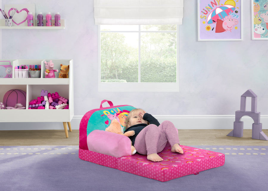 Peppa Pig (1627) 2-Peppa Pig Cozee Buddy Flip-Out Chair