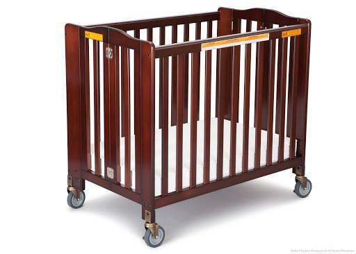 Foldaway Crib - Delta Children