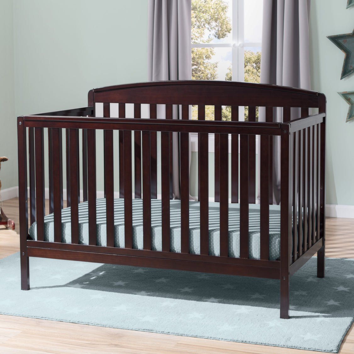 Brayden 4-in-1 Crib Delta Children