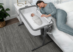 summer infant by your side sleeper bassinet Delta Children 24002-2012 Close2Me Adjustable Bedside Baby Bassinet Sleeper