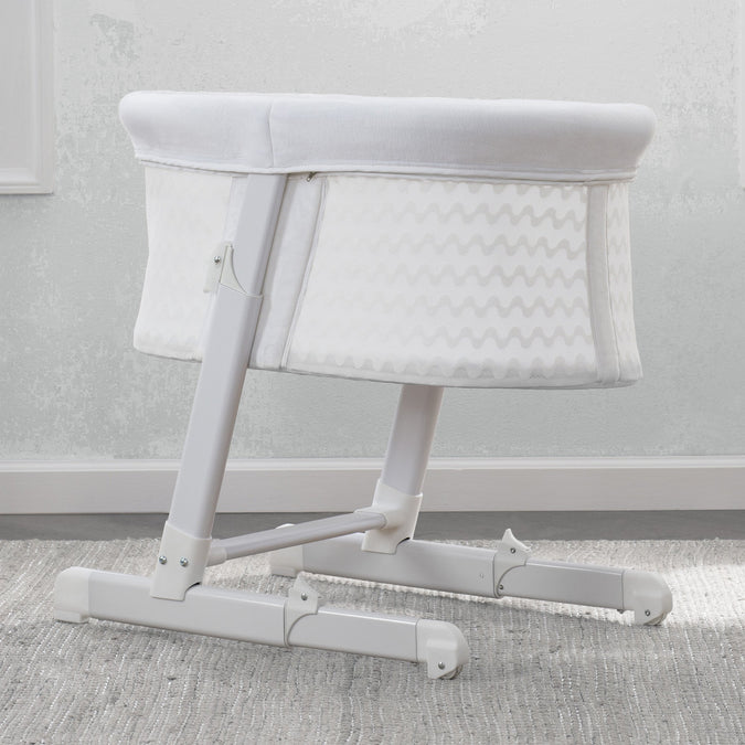 White Cap (2170) 18-Simmons Kids® Oval City Sleeper Bassinet