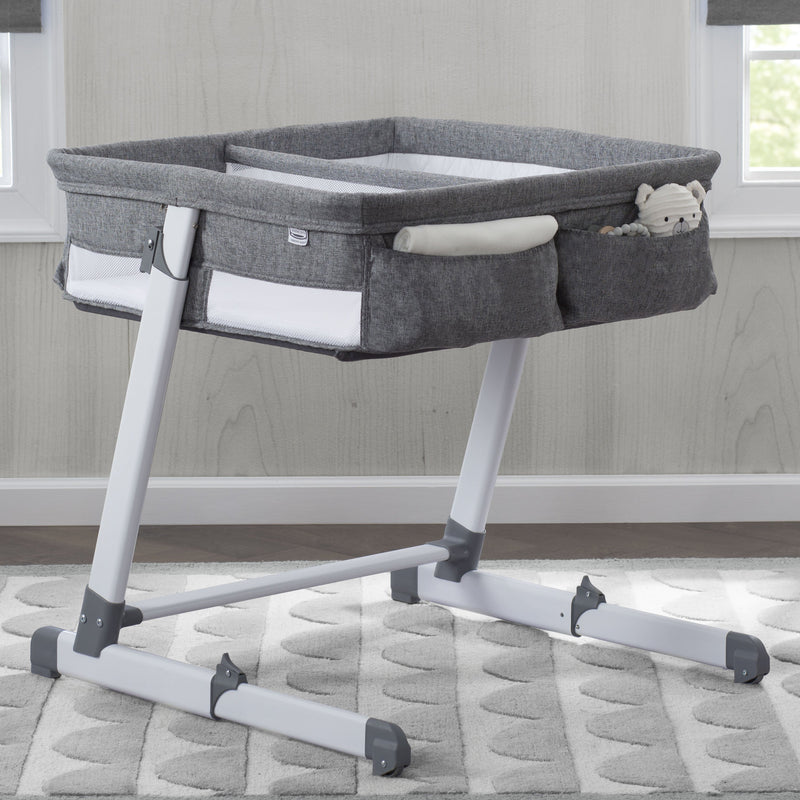 Grey Tweed (2012) 8 - Carousel