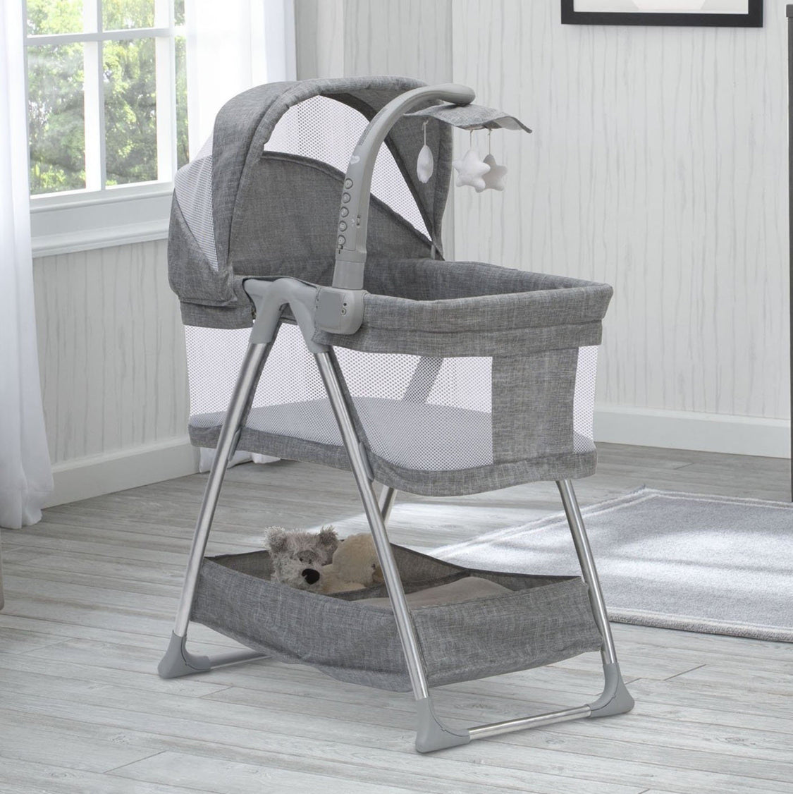 Grey Tweed (2012)