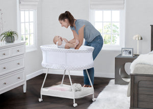 Sweet Dreams Bassinet with Airflow Mesh Delta Children