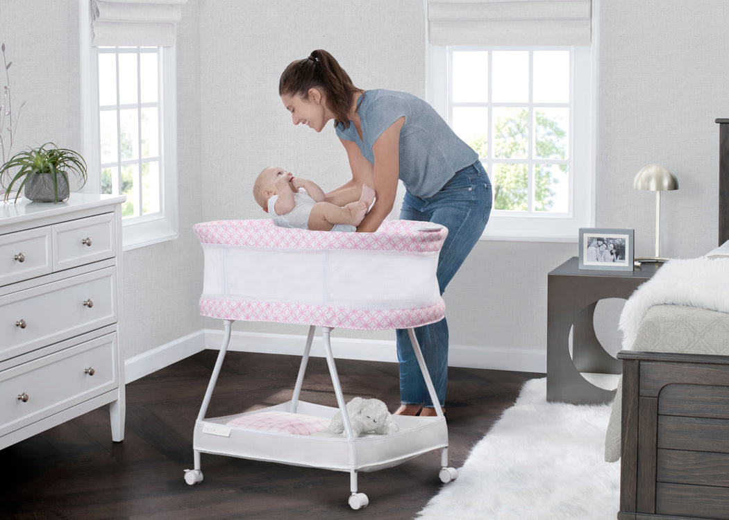 Pink Infinity (2234) bassinet