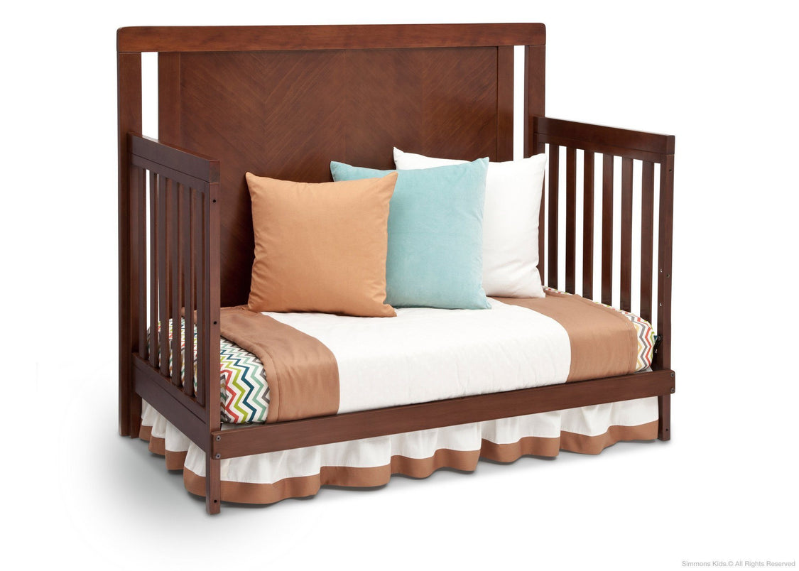 Simmons Kids Espresso Truffle (208) Chevron Crib 'N' More, Day Bed Conversion b4b