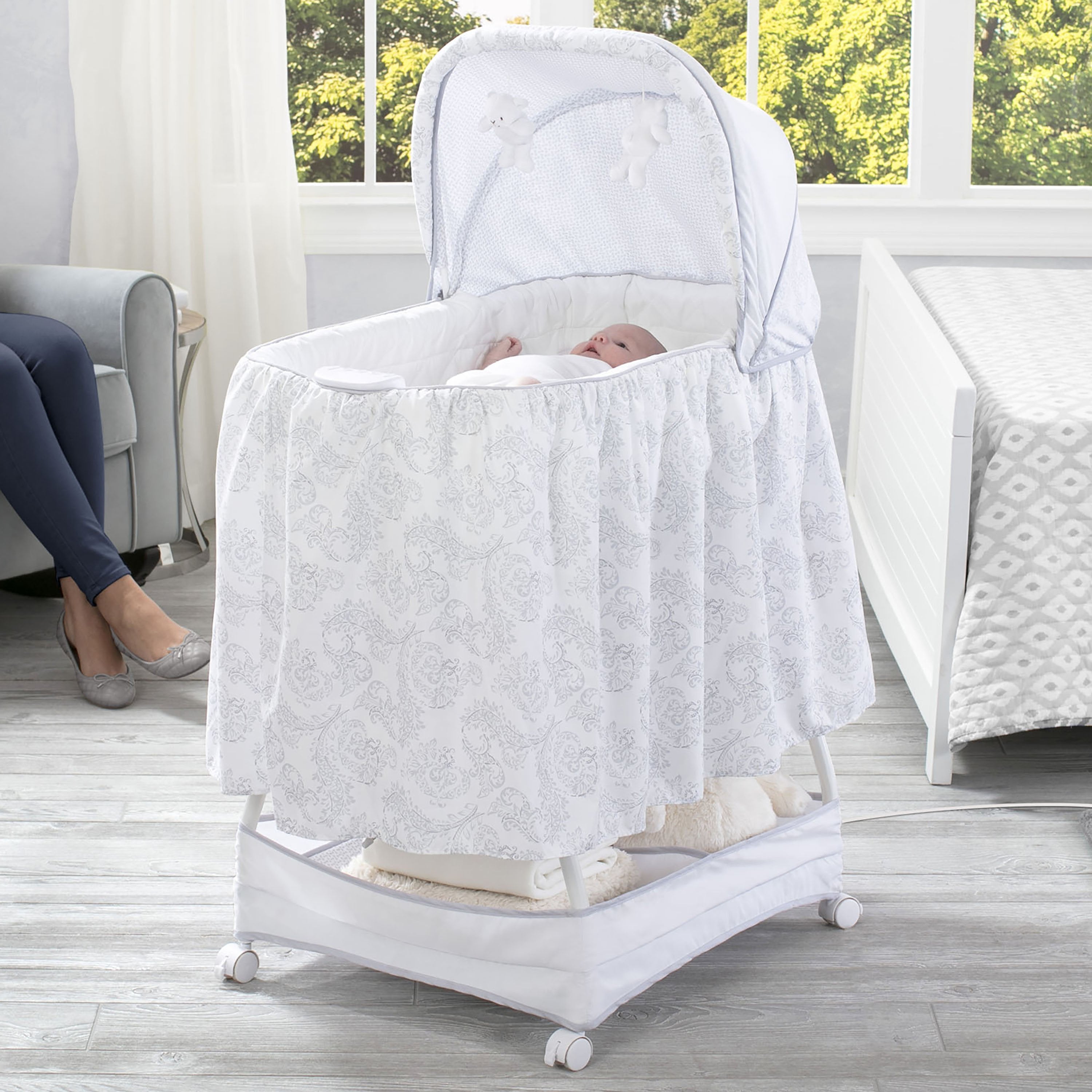 Beautyrest gliding bassinet Clearance