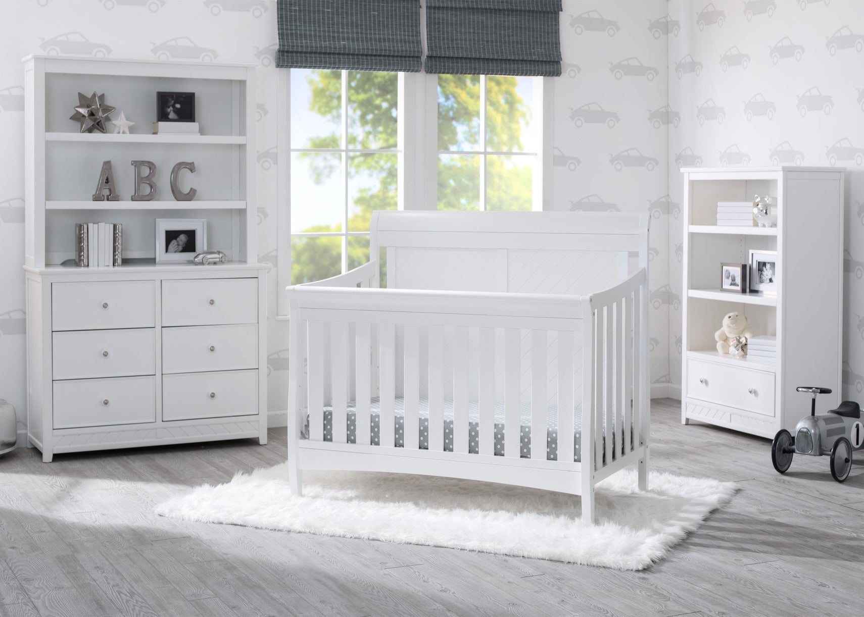 Delta Children Bianca (130) Bennington Elite Sleigh 4-in-1 Convertible Crib (550650), Room, b1b
