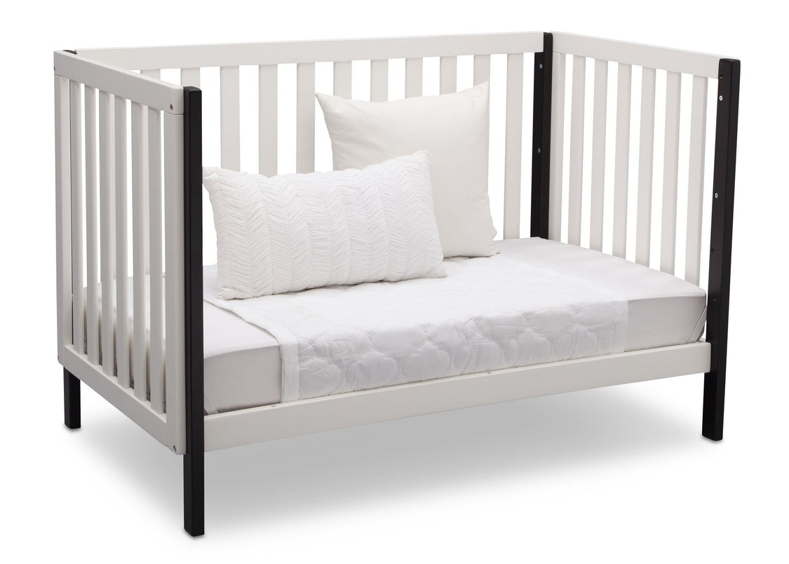  Milo 3-in-1 Convertible Crib Bianca with Black (117)