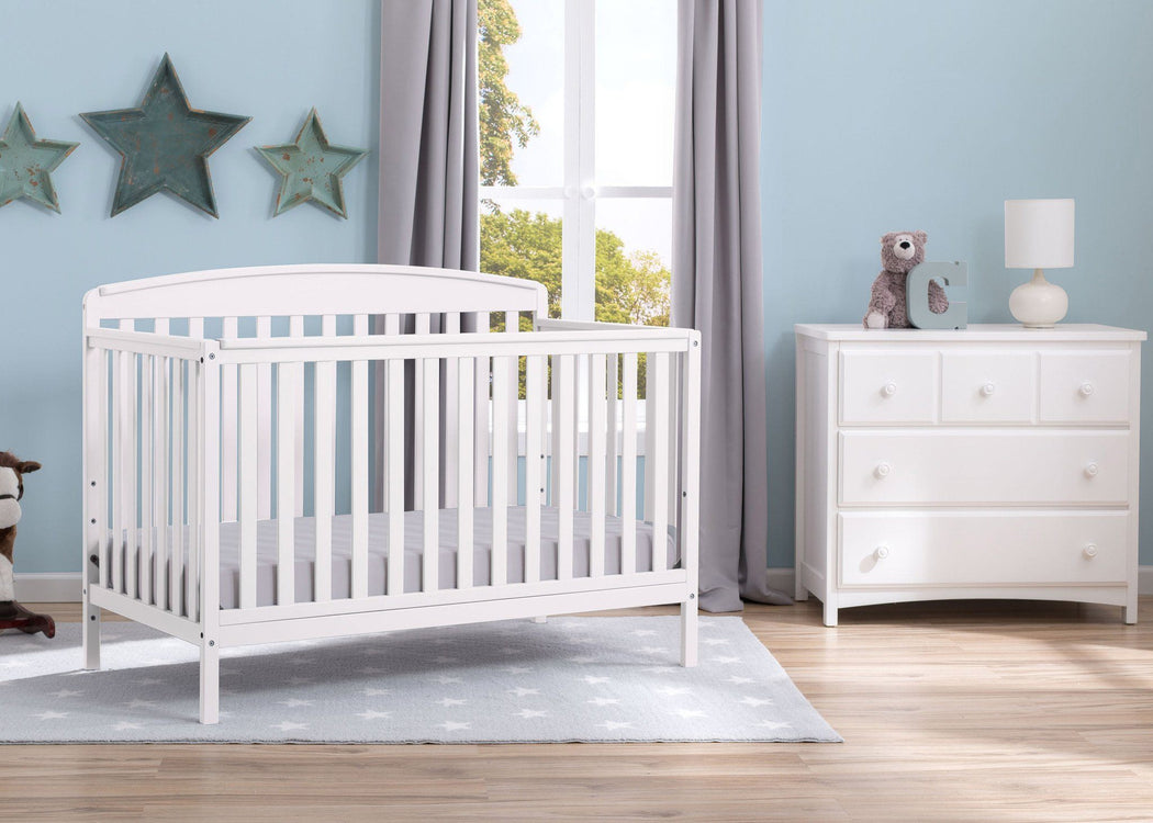 Delta Children Bianca White (130) Brayden 4-in-1 Crib, Room Shot b0b