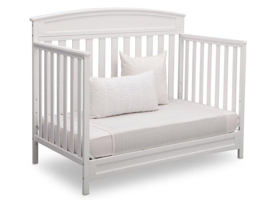 White (100) 16-Sutton 4-in-1 Convertible Crib