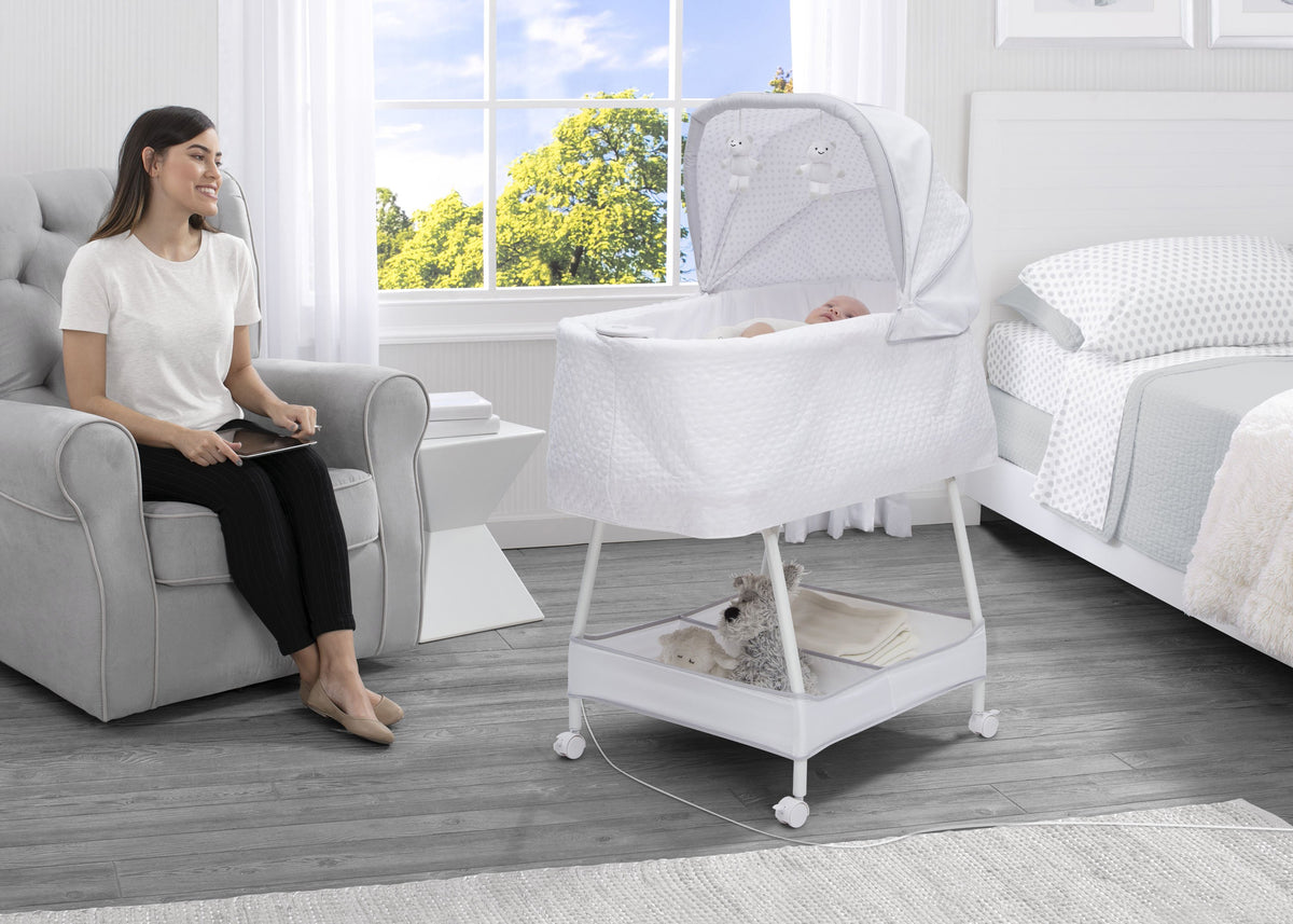 Delta Children Silent Auto Gliding Elite Bassinet - Odyssey (2020) 701405-2020