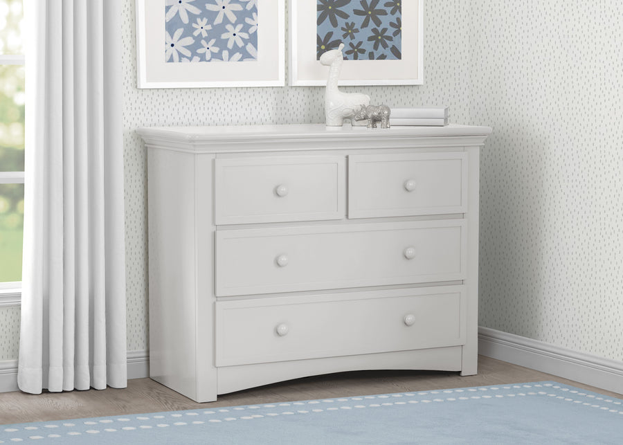 Bianca White (130)  5-4 Drawer Dresser