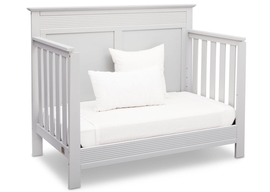 Serta Bianca White (130) Fall River 4-in-1 Convertible Crib, Right Daybed View b4b 10-Fall River 4-in-1 Convertible Crib