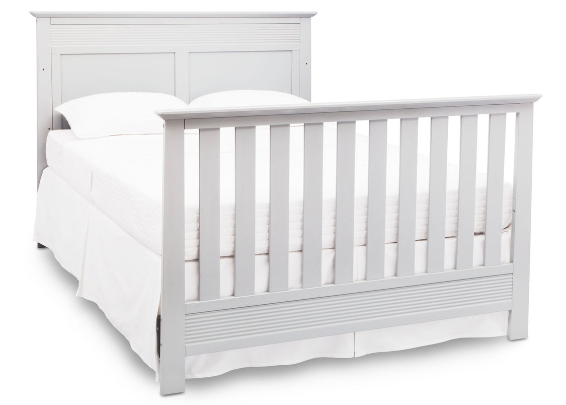 Serta Bianca White (130) Fall River 4-in-1 Convertible Crib, Right Full Bed View b5b