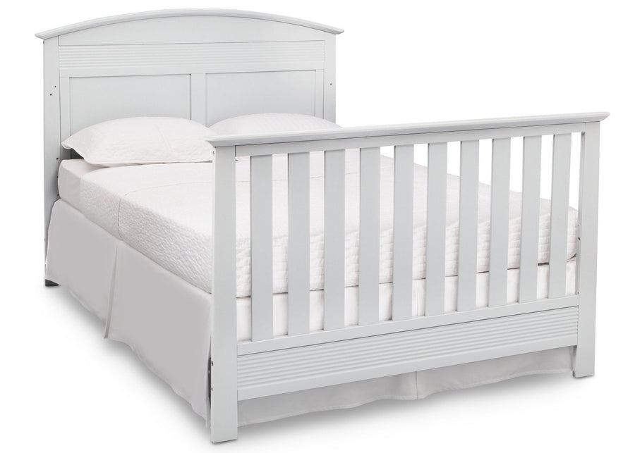 Serta Bianca White (130) Ashland 4-in-1 Convertible Crib, Right Full Bed View with Footboard b6b 11-Ashland 4-in-1 Convertible Crib