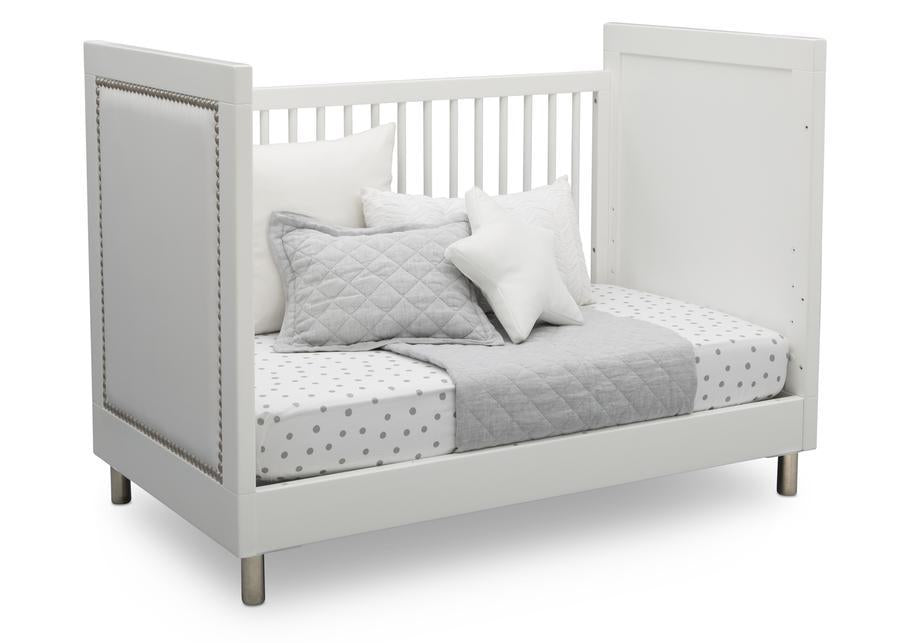 Delta Children Bianca White (1321) Avery 3-in-1 Convertible Crib (708130), Right Day Bed Silo View
