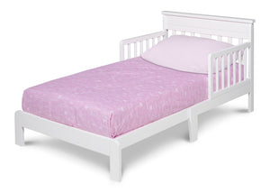Delta Children White (100) Scottsdale Toddler Bed, Left Side View a2a 4