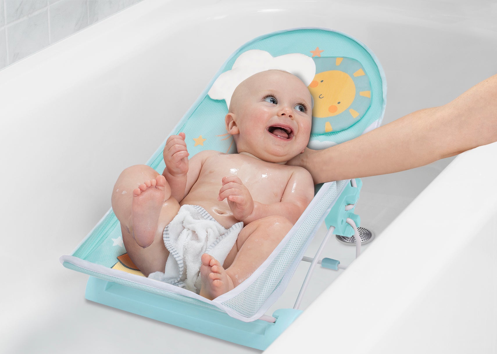 Delta Children Winnie The Pooh (5011) Baby Bather, Model View