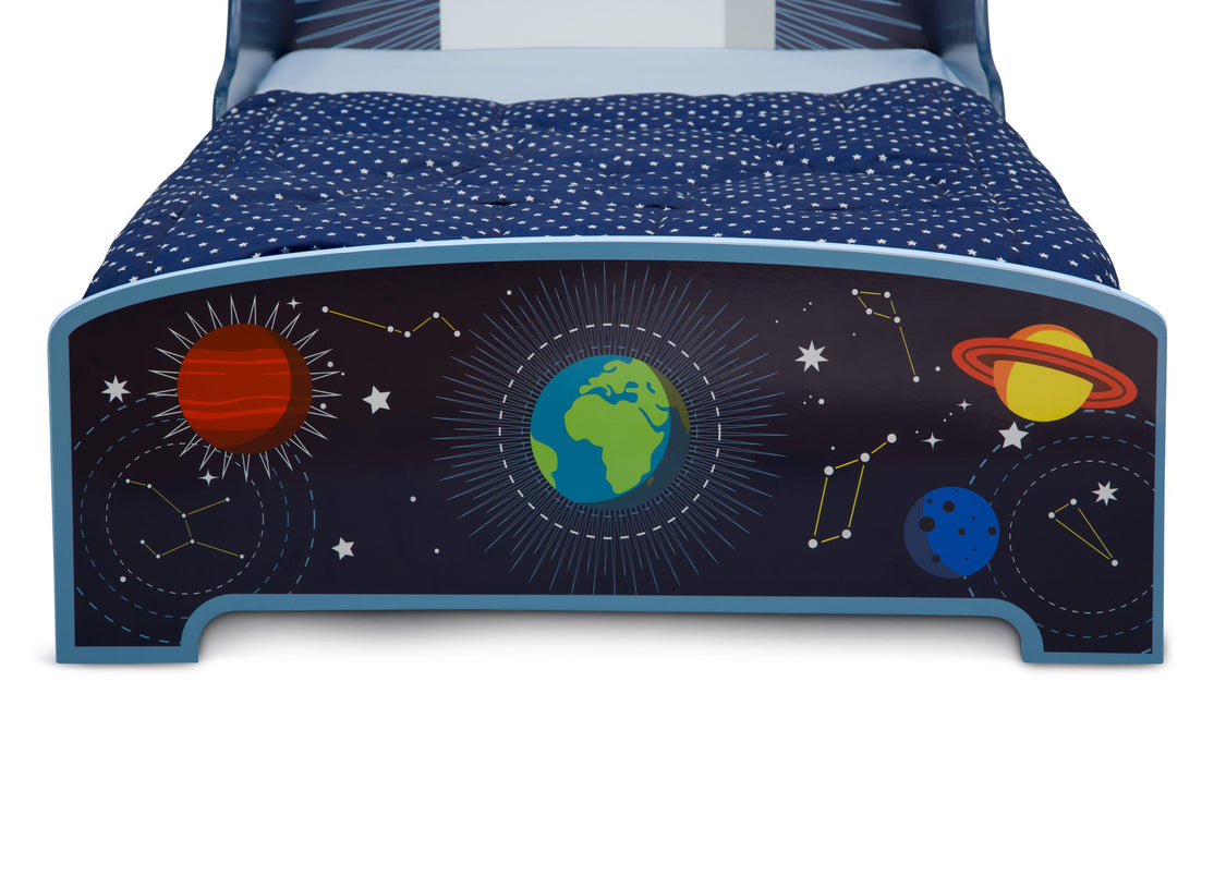 Delta Children Space Adventures (1223) Rocket Ship Wood Toddler Bed, Footboard View