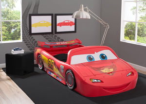 Delta Children Disney/Pixar Cars Lightning Mcqueen Car Toddler Bed & Reviews