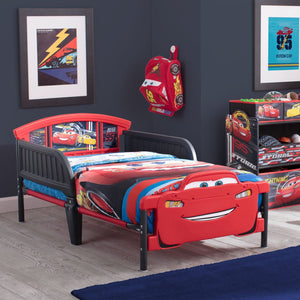 Delta Children Disney/Pixar Cars Lightning Mcqueen Car Toddler Bed &  Reviews