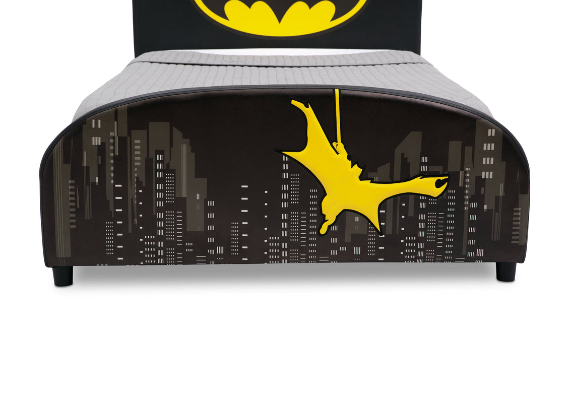 Delta Children Batman Upholstered Twin Bed Batman (1200), Footboard
