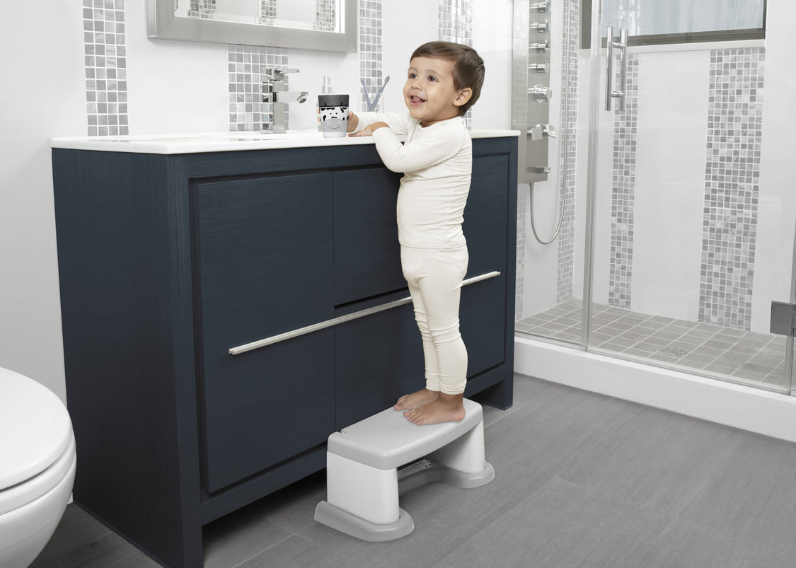 delta children's sink PerfectSize 3-in-1 Convertible Sink, Step Stool and