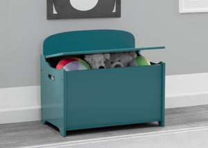Teal (7474C) 9