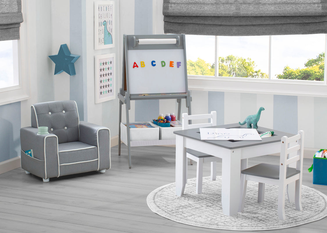 Light Grey and White (1176)