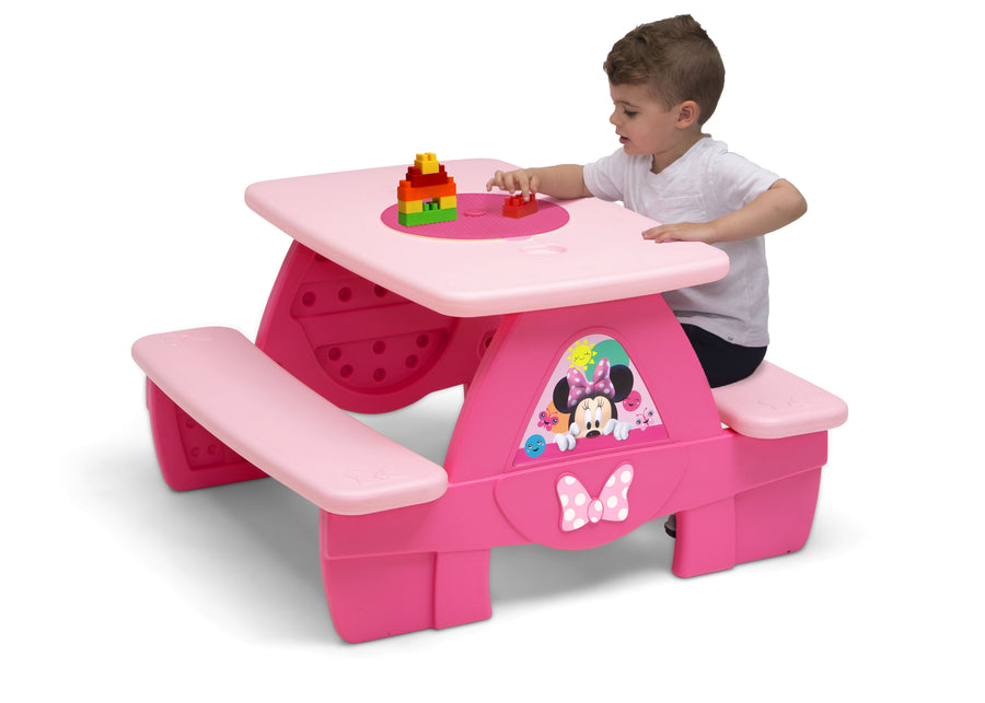 Minnie Mouse (1063) 3-Minnie Mouse 4 Seat Activity Picnic Table with LEGO Compatible Tabletop