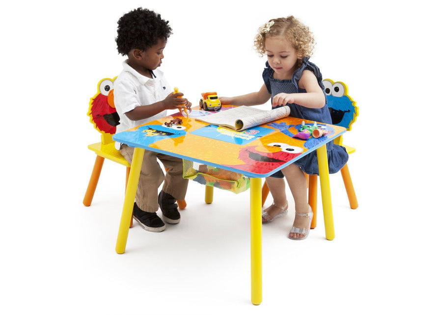 Sesame Street (1151) 1-Sesame Street Table and Chair Set with Storage