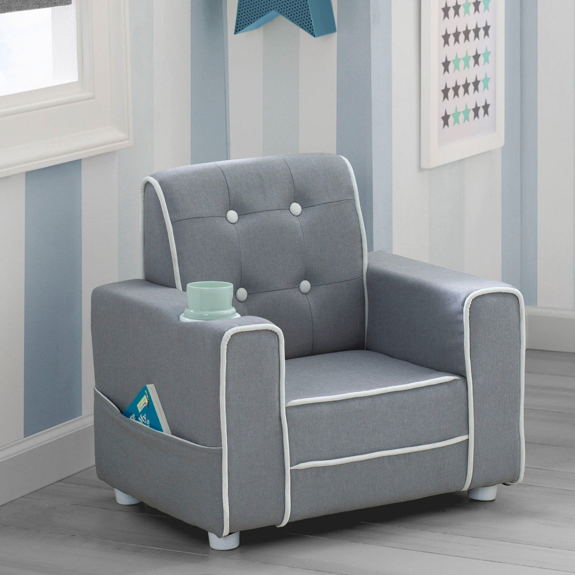 Light Grey and White (1176)