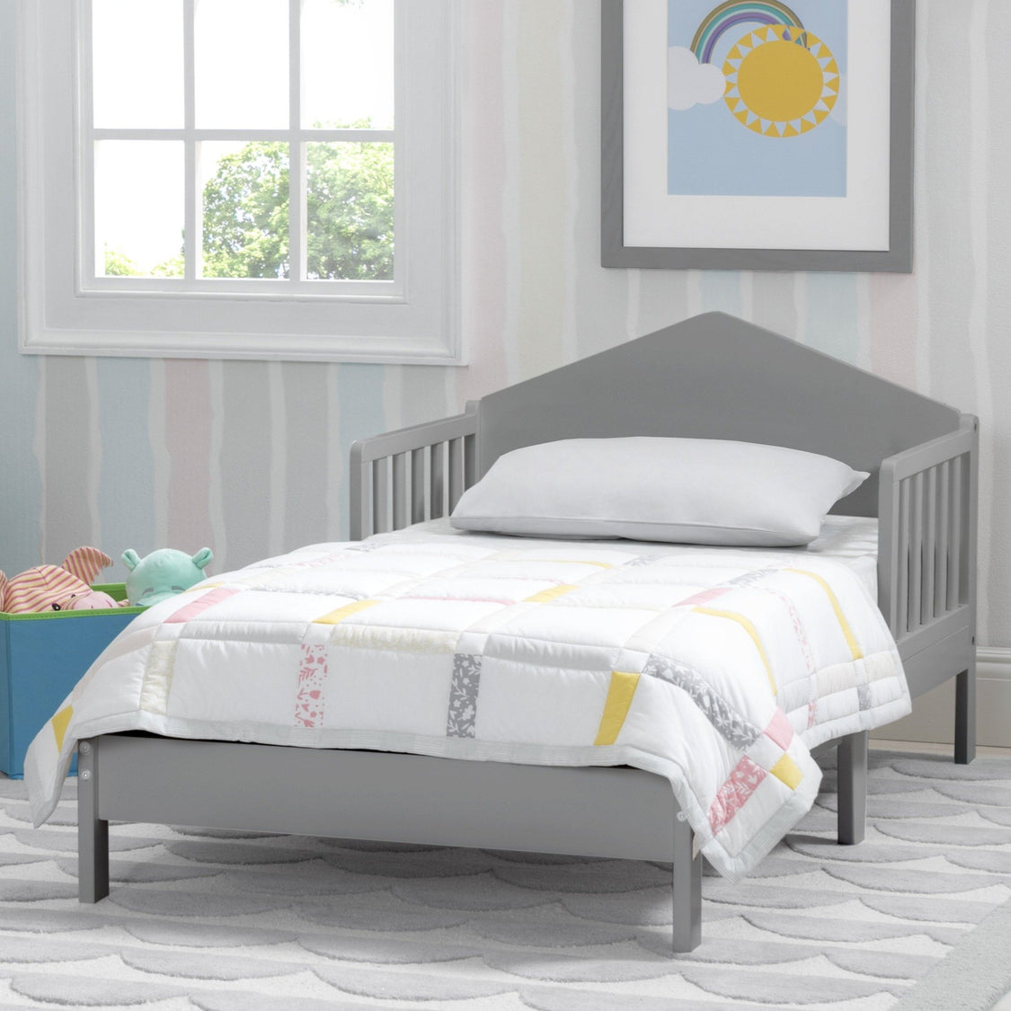 Delta Children Grey (026) Homestead Toddler Bed