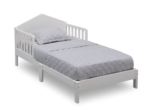 Delta Children Bianca White (130) Homestead Toddler Bed Right Silo View 7