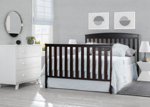 Duke 4 in 1 Convertible Baby Crib with Under Drawer Delta Children