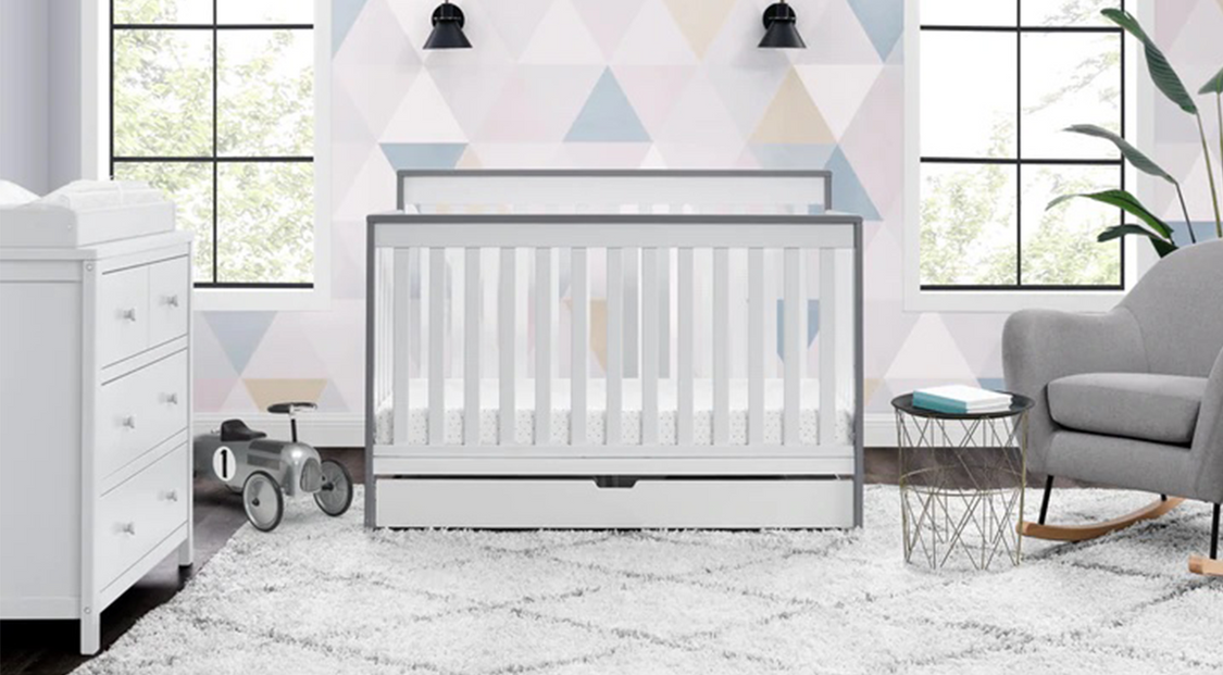 Mercer 6-in-1 Convertible Crib
