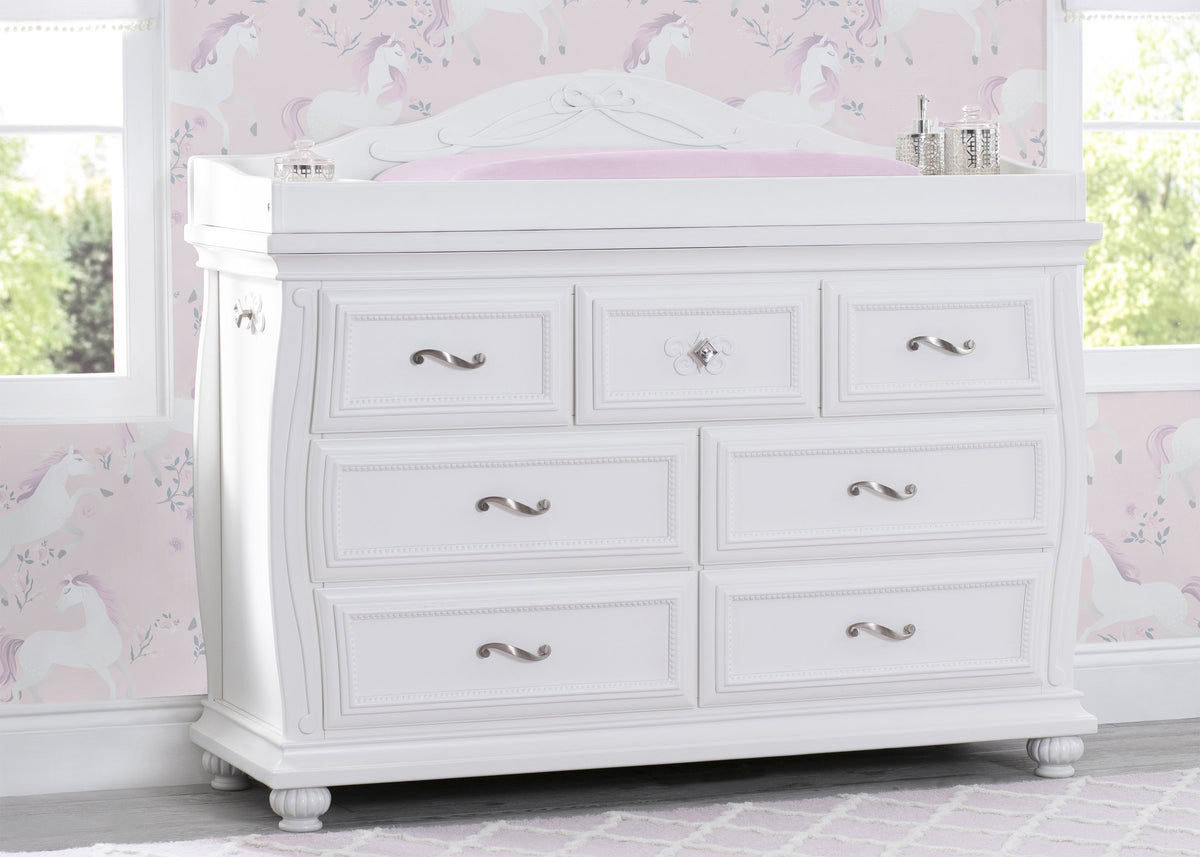 Simmons Kids Bianca White (130) Fairytale 7 Drawer Dresser with Changing Top, Hangtag View