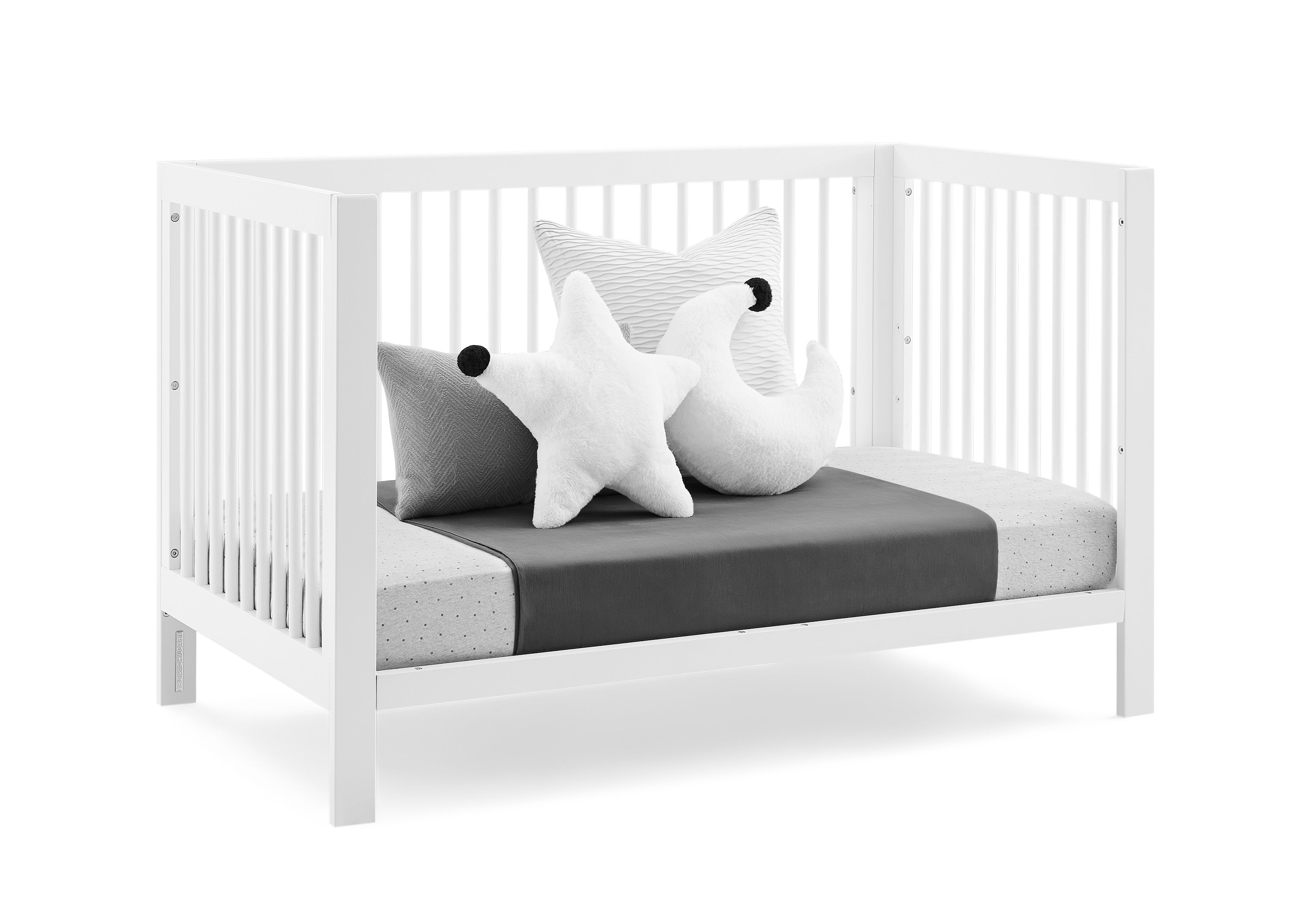 babyGap Charlie 6-in-1 Convertible Crib - Thumbnail 4